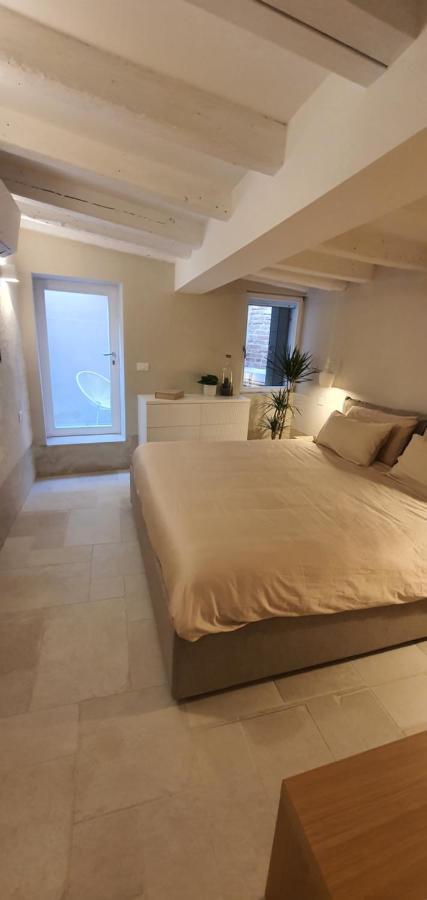 Dimore Del Borgo Antico - Corte Da Lezze Venedig Exteriör bild