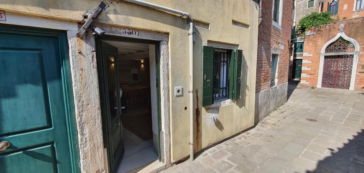 Dimore Del Borgo Antico - Corte Da Lezze Venedig Exteriör bild